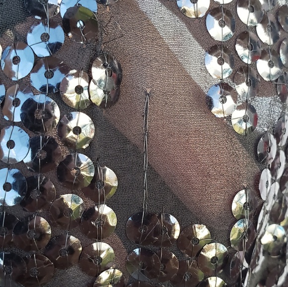 ♡3/$20 Black sheer and sequins crop tank - Picture 6 of 6